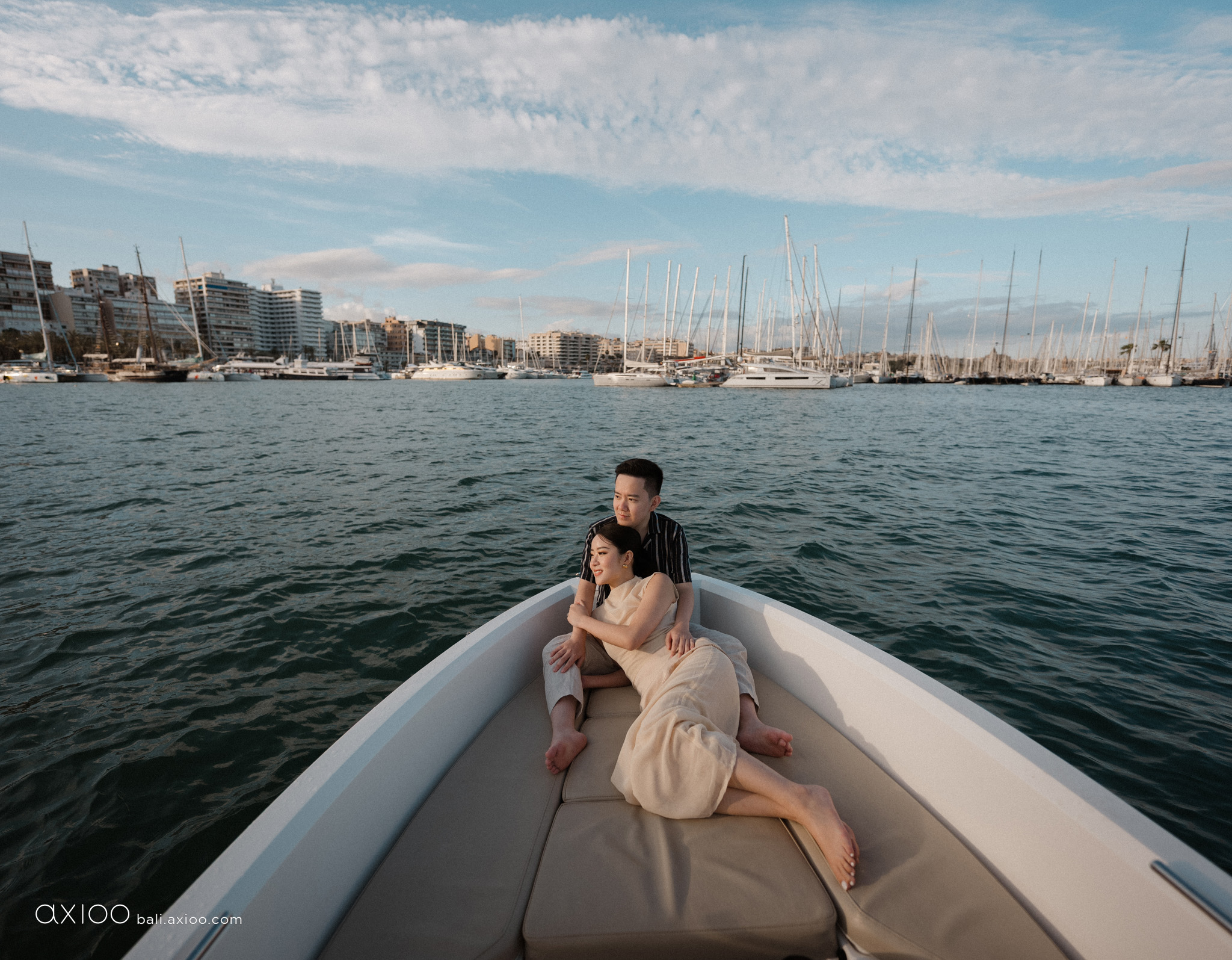 Axioo: Sunlit Whispers of Mallorca